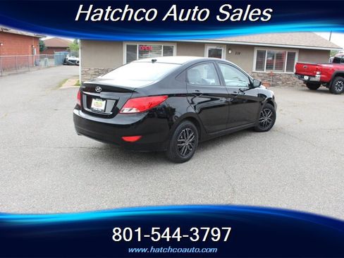 Used 2015 Hyundai Accent GLS w/ Option Group 02 FWD image 5