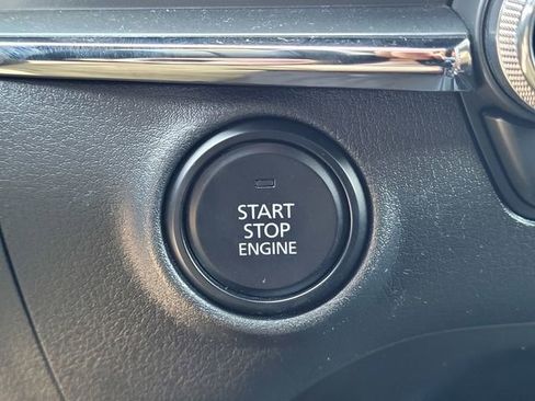 Used 2022 MAZDA MAZDA3 s image 17