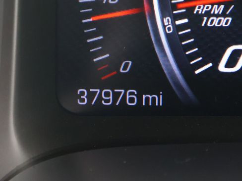 Used 2018 Chevrolet Corvette Stingray Coupe w/ Battery Protection Package image 21