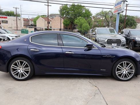 Used 2019 Maserati Ghibli GranLusso RWD image 8