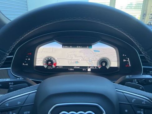 Used 2024 Audi SQ8 Premium Plus w/ Executive Package image 12