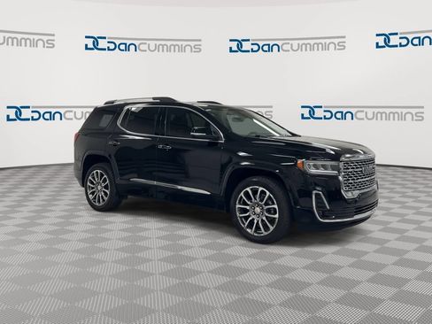 Used 2023 GMC Acadia Denali w/ Denali Ultimate Package AWD/4WD image 2