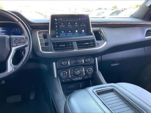 Used 2024 Chevrolet Tahoe LT RWD image 6