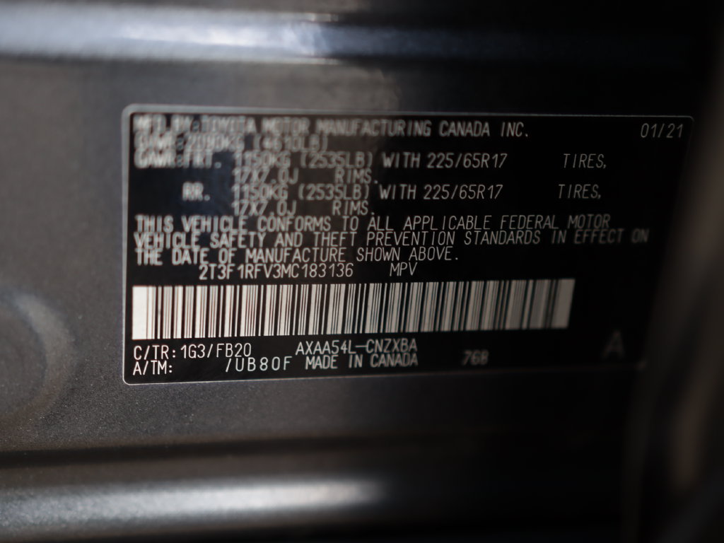 Used 2021 Toyota RAV4 LE AWD/4WD image 31