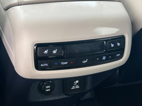 Used 2024 Hyundai Palisade Limited AWD/4WD image 42
