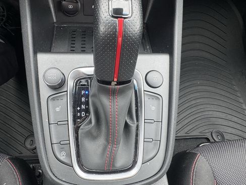 Used 2022 Hyundai Kona N Line image 12