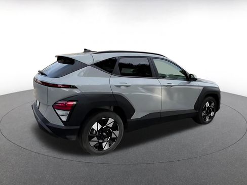 Used 2025 Hyundai Kona SEL image 15