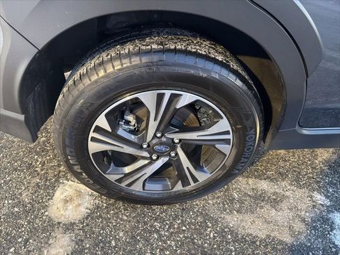 Used 2024 Subaru Crosstrek 2.0i Premium image 17