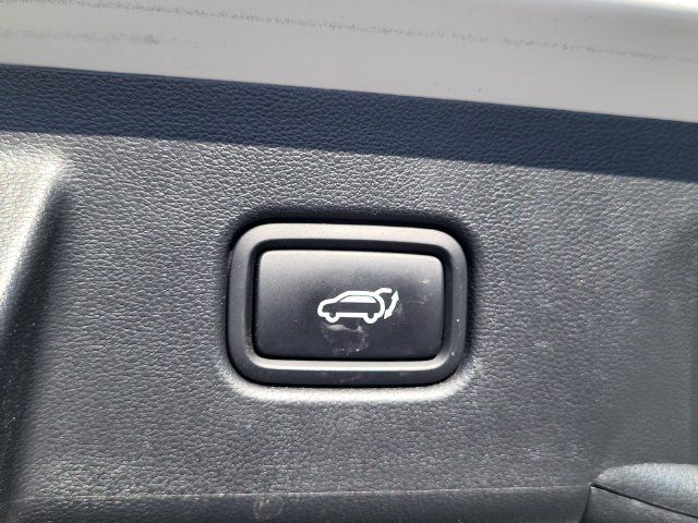 Used 2023 Hyundai Tucson Limited AWD/4WD image 5