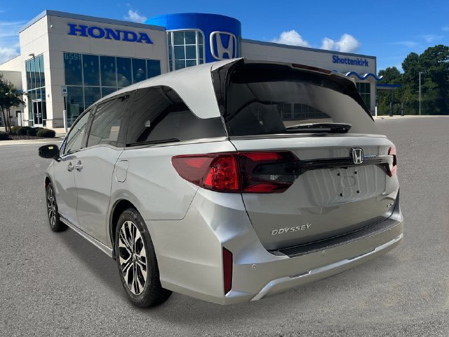 New 2027 Honda Odyssey Elite image 3