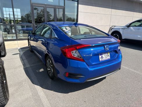 Used 2017 Honda Civic EX image 6