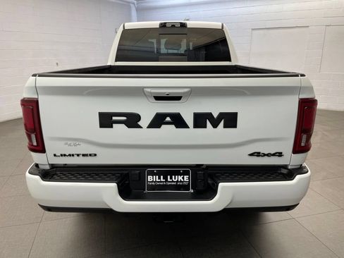 Certified 2026 RAM 2500 Limited AWD/4WD image 9