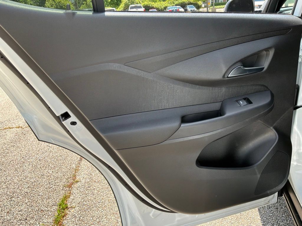 New 2026 Buick Envista Preferred w/ Convenience I Package FWD image 23