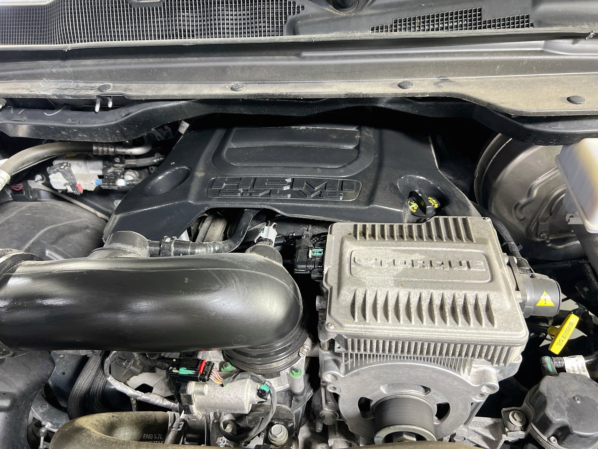 Used 2023 RAM 1500 Laramie AWD/4WD image 29