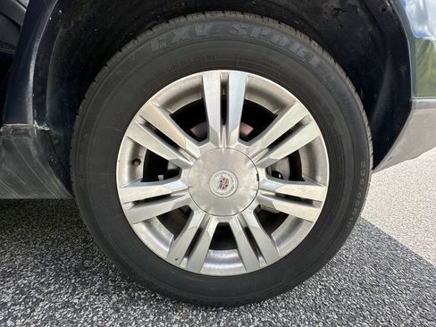 Used 2014 Cadillac SRX Luxury w/ Driver Awareness Package AWD/4WD image 30
