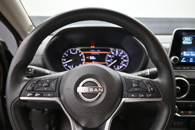 Used 2024 Nissan Sentra SV FWD image 14