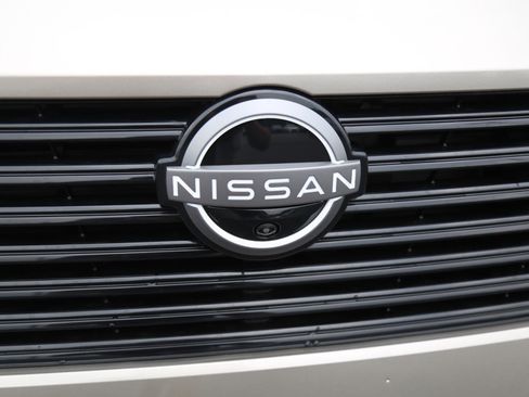 New 2025 Nissan Murano SL image 9