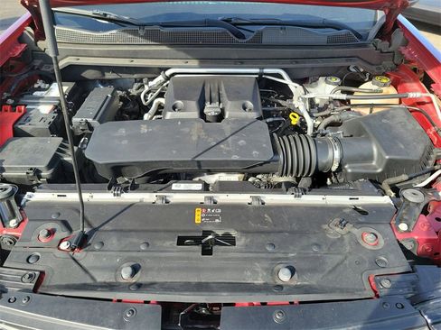Used 2023 Chevrolet Colorado LT w/ LT Convenience Package II image 28