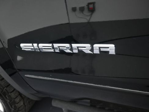Used 2016 GMC Sierra 1500 SLE w/ SLE Value Package AWD/4WD image 36