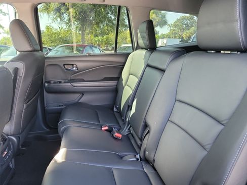 Used 2022 Honda Pilot EX-L image 12