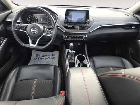 Used 2024 Nissan Altima 2.5 SR image 10