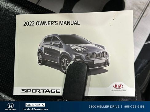 Used 2022 Kia Sportage EX FWD image 30