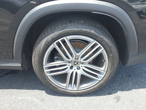 Certified 2025 Mercedes-Benz GLS 450 4MATIC image 10