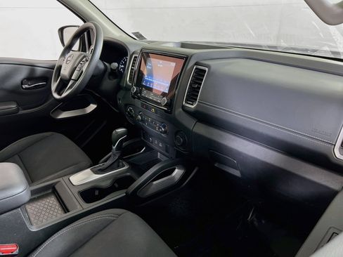 Used 2023 Nissan Frontier SV w/ Technology Package AWD/4WD image 26