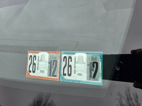 Used 2018 Jeep Grand Cherokee Laredo image 36