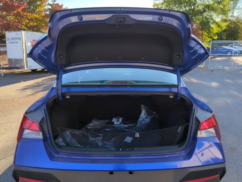 New 2025 Hyundai Elantra Sport image 14