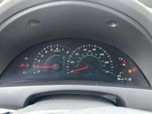 Used 2009 Toyota Camry image 24