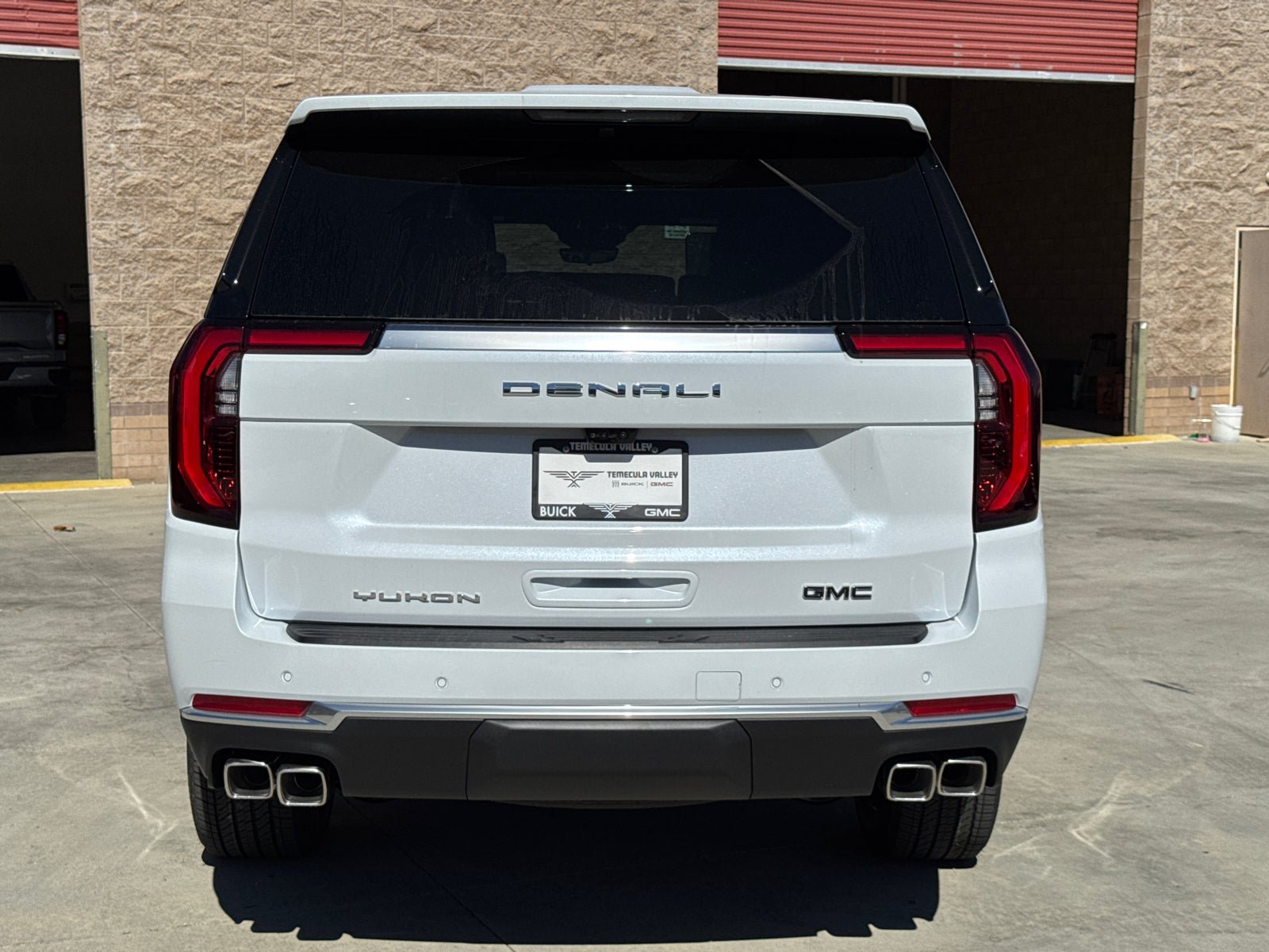 New 2027 GMC Yukon Denali w/ Denali Reserve Package AWD/4WD image 15