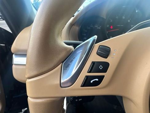Used 2013 Porsche Boxster RWD image 23