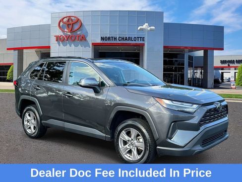 Used 2023 Toyota RAV4 XLE w/ Convenience Package FWD image 1