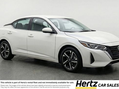 Used 2025 Nissan Sentra SV image 1