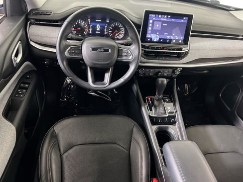 Used 2022 Jeep Compass Latitude AWD/4WD image 21