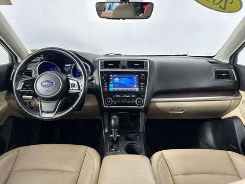 Used 2019 Subaru Outback 2.5i Limited AWD/4WD image 11