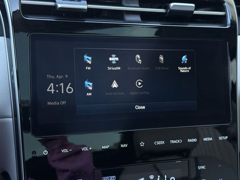 Certified 2024 Hyundai Tucson Limited image 18