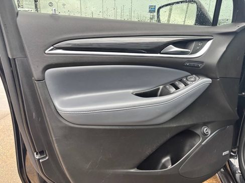 Used 2024 Buick Enclave Premium FWD image 21