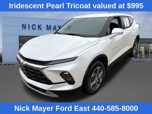 Used 2024 Chevrolet Blazer LT w/ Driver Confidence Package image 3