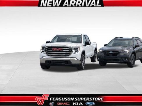 Used 2023 GMC Yukon Denali Ultimate w/ LPO, Floor Liner Package AWD/4WD image 1