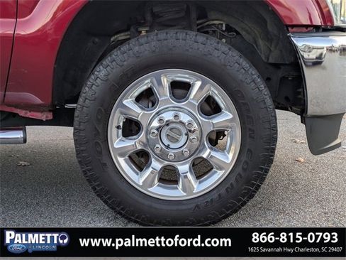 Used 2015 Ford F250 Lariat w/ Lariat Ultimate Package image 10