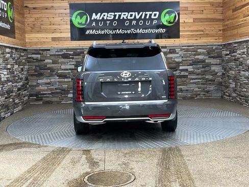 Used 2026 Hyundai Palisade Calligraphy AWD/4WD image 11
