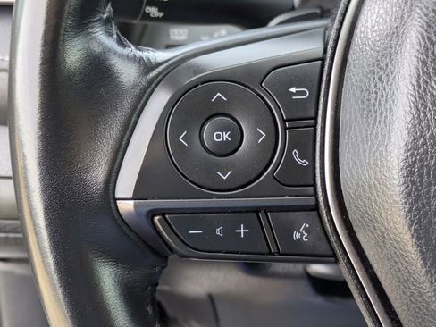 Used 2023 Toyota Camry SE image 21