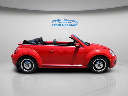 Used 2013 Volkswagen Beetle 2.5 image 29