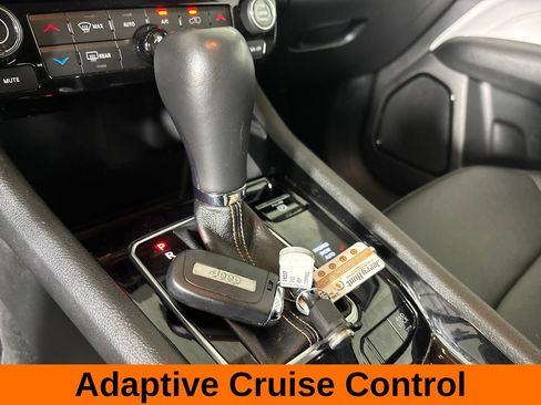 Used 2022 Jeep Compass Limited w/ Elite Group AWD/4WD image 18