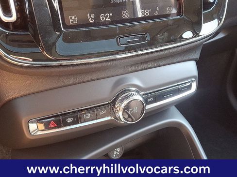 New 2026 Volvo XC40 B5 Plus w/ Protection Package Premier image 18