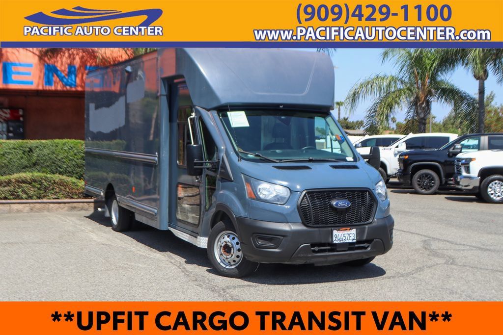 Used 2021 Ford Transit 350 DRW RWD image 1
