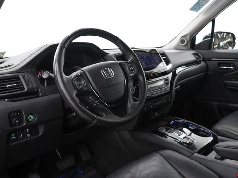 Used 2017 Honda Pilot Elite image 32