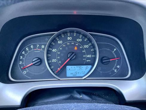 Used 2015 Toyota RAV4 LE image 21